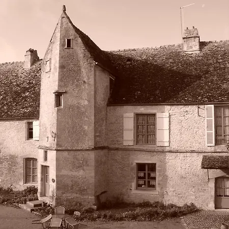 Manoir De Coulandon 3*