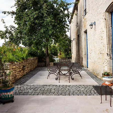 Manoir De Coulandon 3* Argentan