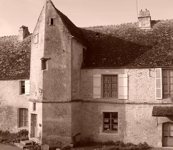 Manoir De Coulandon 3*