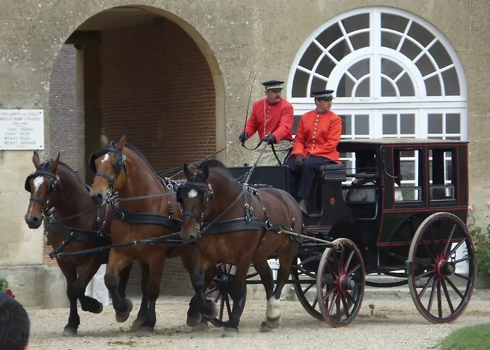 بيت ضيافة Manoir De Coulandon