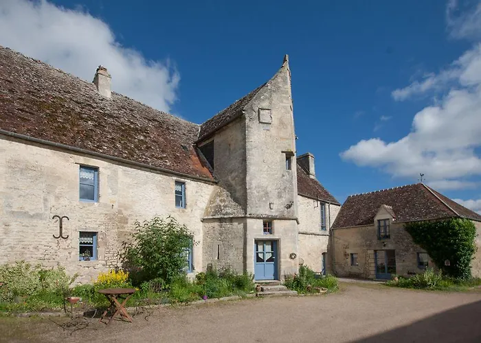 Manoir De Coulandon بيت ضيافة 3*