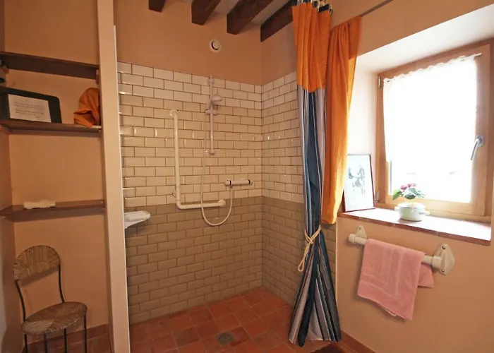 Manoir De Coulandon بيت ضيافة 3*